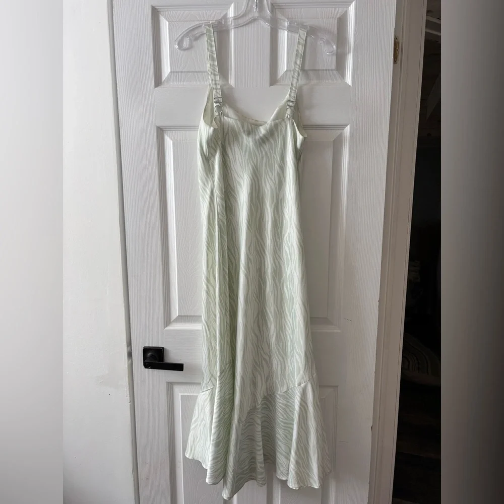 Dynamite Cream Midi Slip Dress Spaghetti Strap V-Neck - Picture 5 of 6